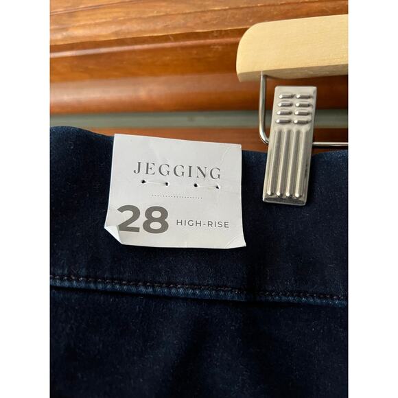NWT Lane Bryant Women's Pull-On High-Rise Sateen Jegging Jeans Navy Blue Size 28 - Picture 7 of 13